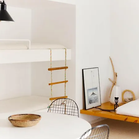 Hideaway With Modernist Design